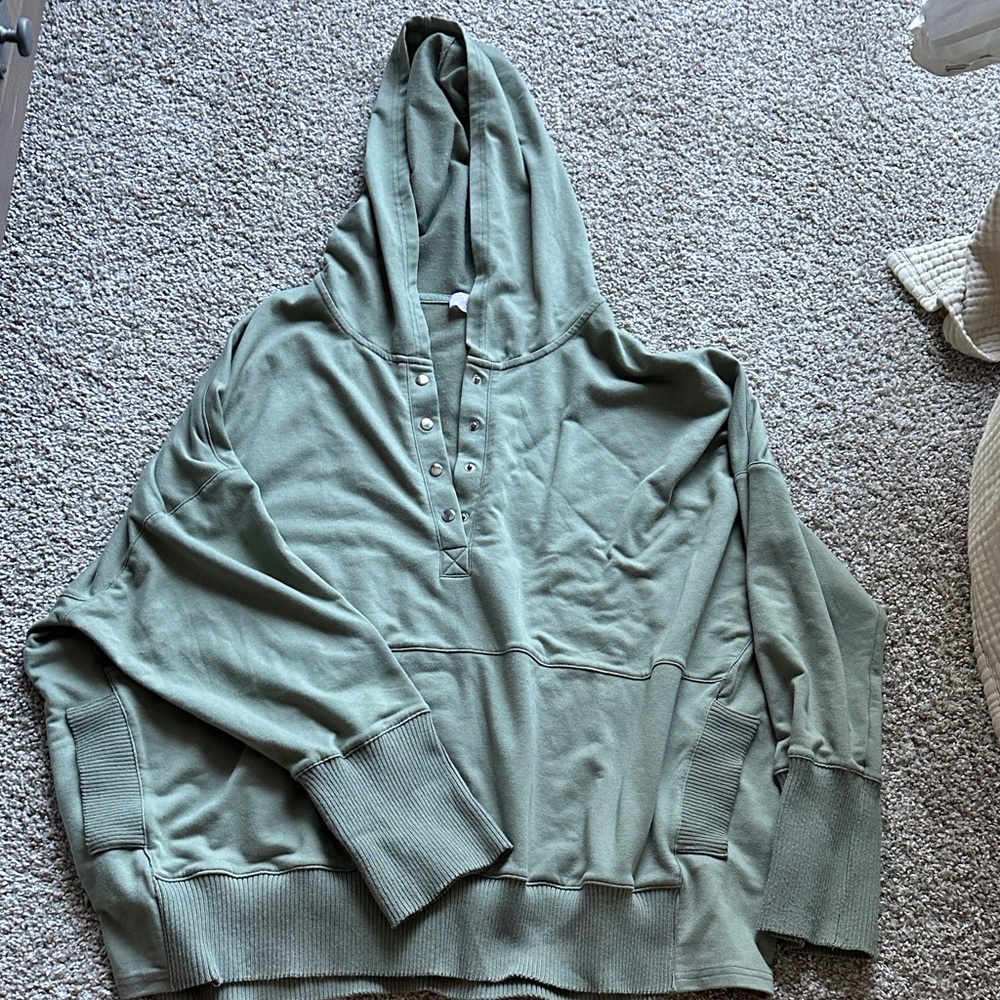 Women’s Plus green Casual sweater